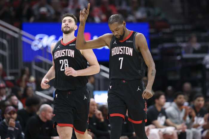 强弱不等？ESPN明日胜率预测：火箭65.3%占优势 公牛为34.7%